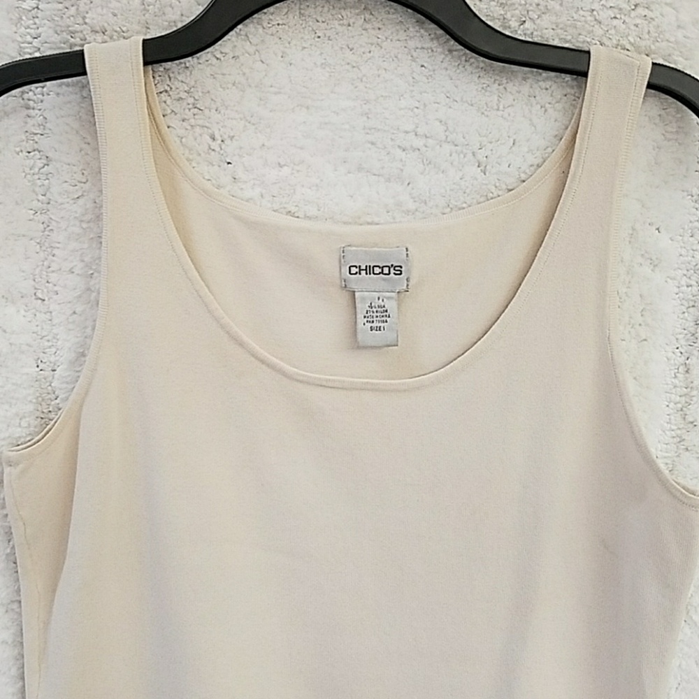 CHICO'S | Silk Blend Top Size 1 - Picture 2 of 5